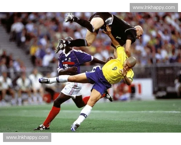 法国世界杯亚军回顾与荣耀背后的奋斗故事全解析